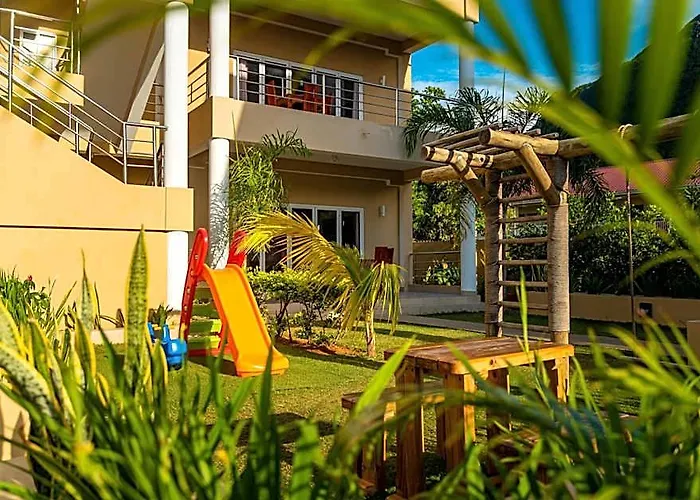 Hotell Tropical Hideaway 4*